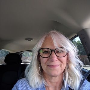 Meet your Posher, Renee